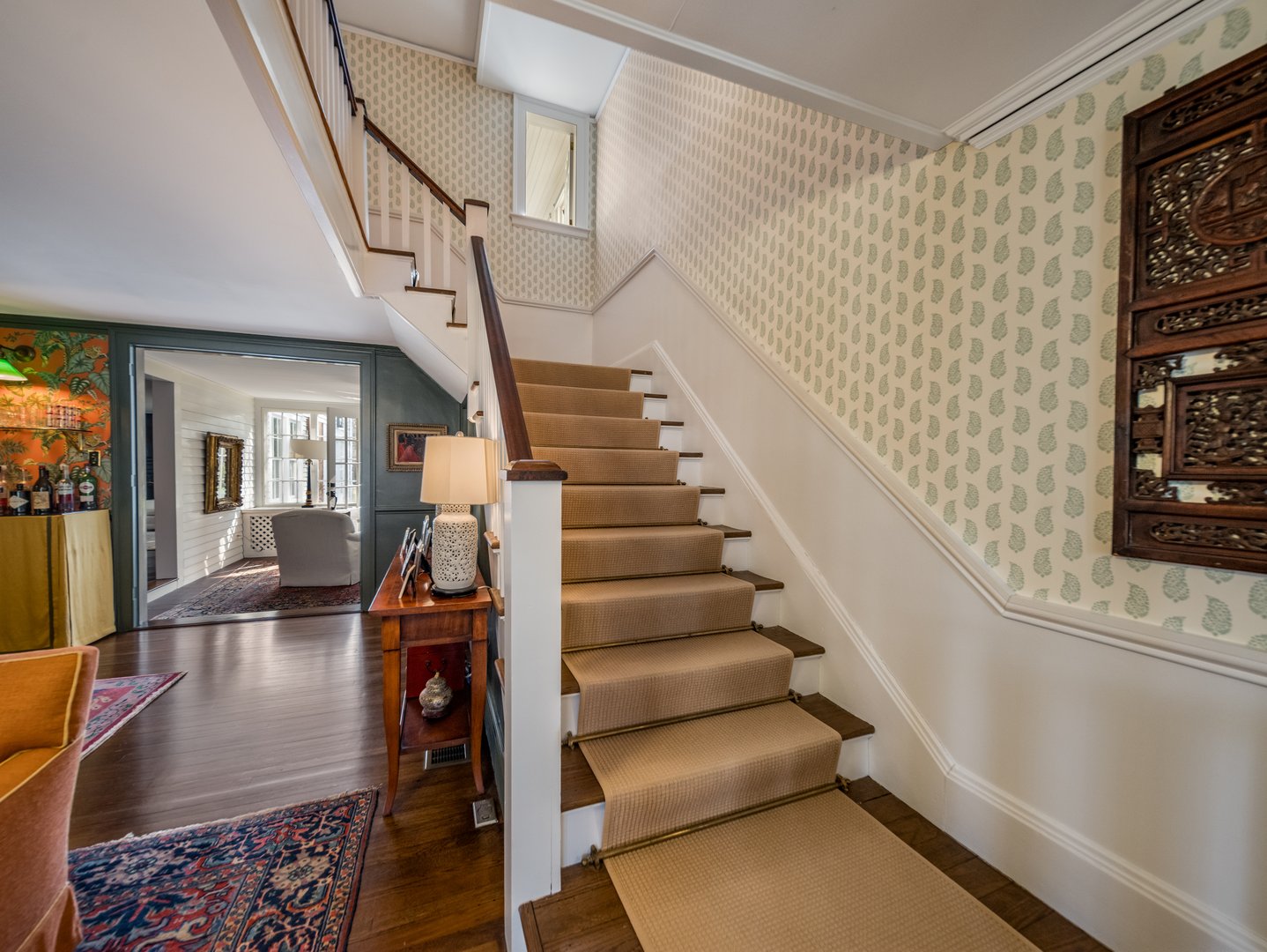 88 Main Street Photo 23