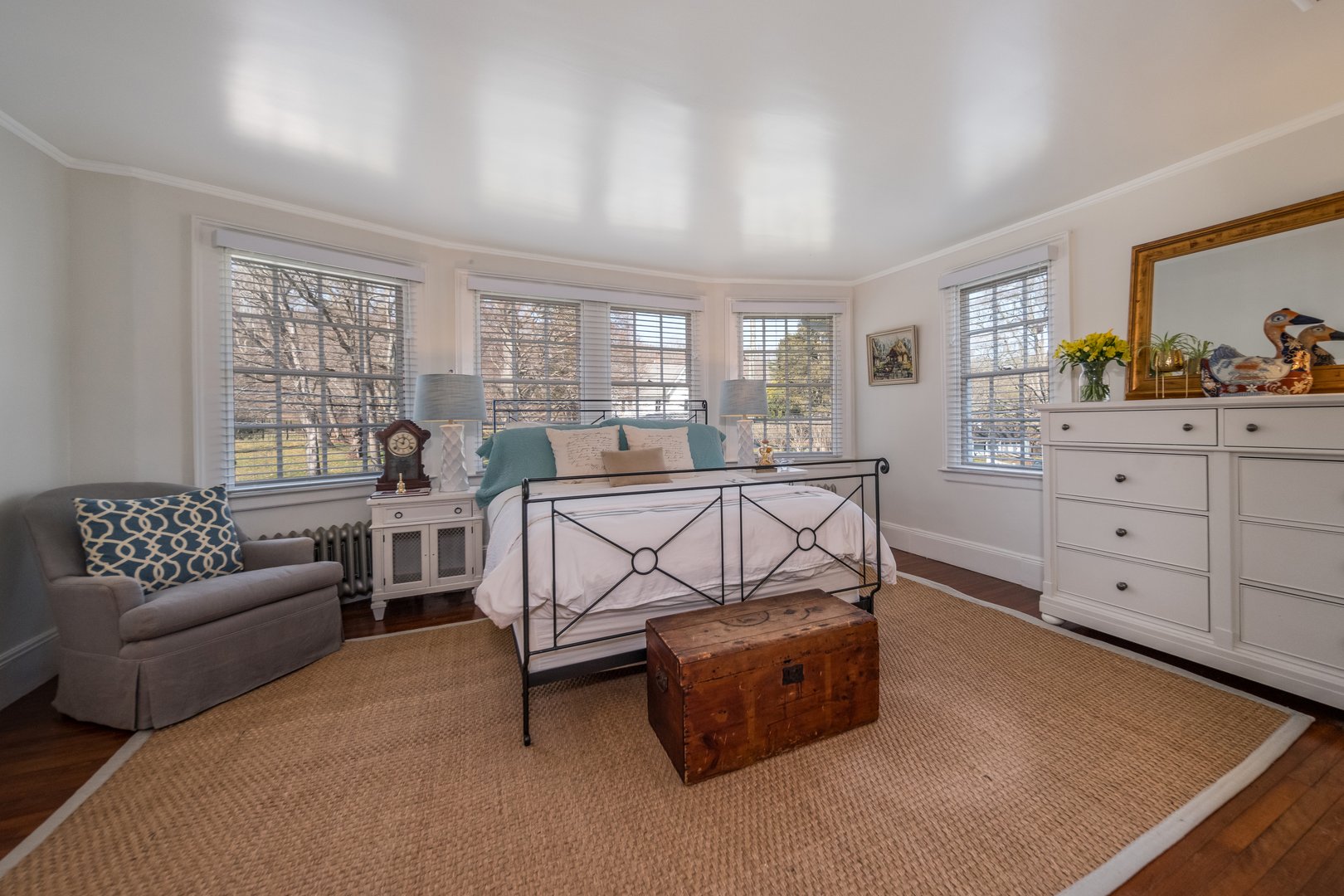 88 Main Street Photo 31