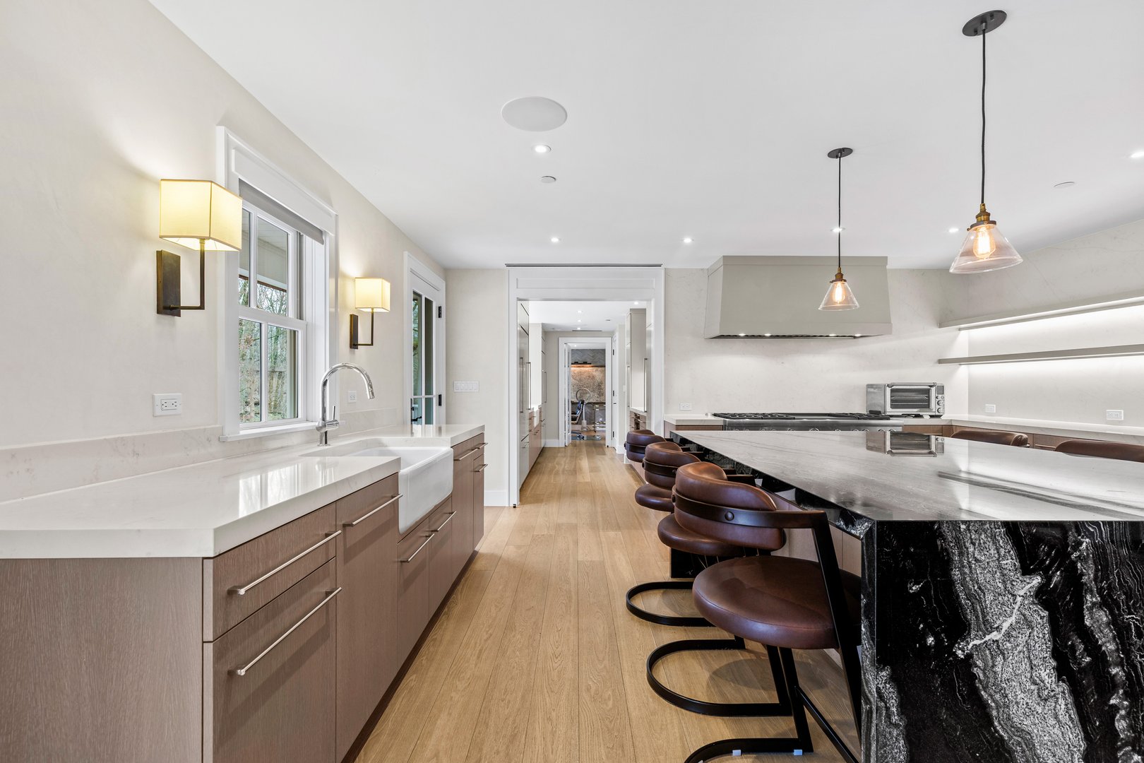 28 Winfield Avenue Photo 9