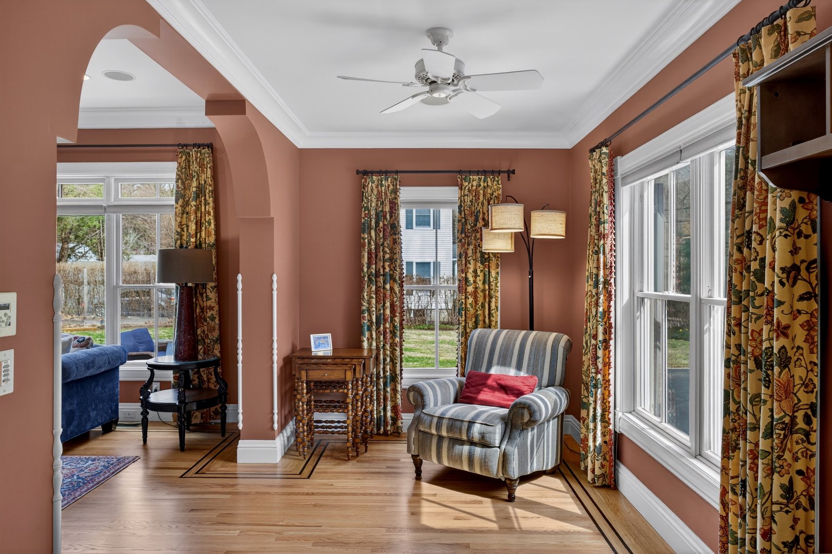 247 Broadway Photo 21