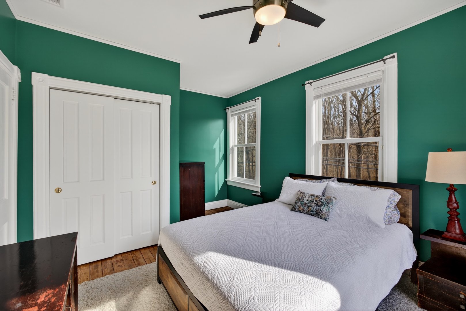 247 Broadway Photo 26