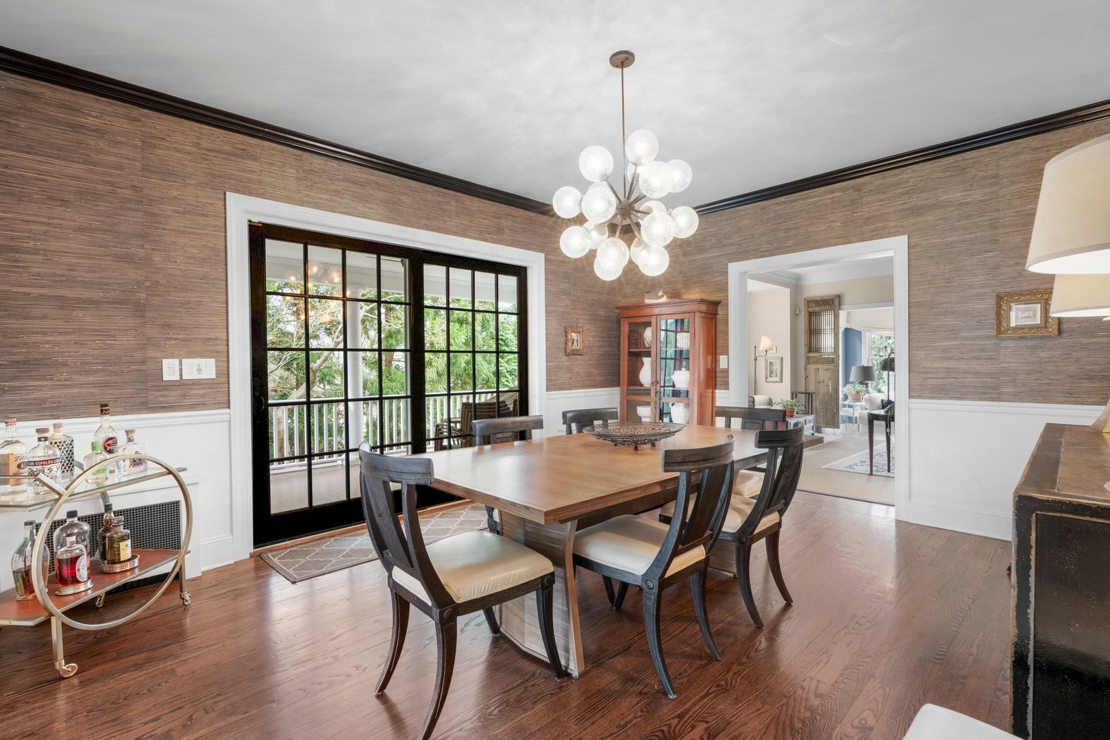 334 Highbrook Avenue Photo 8