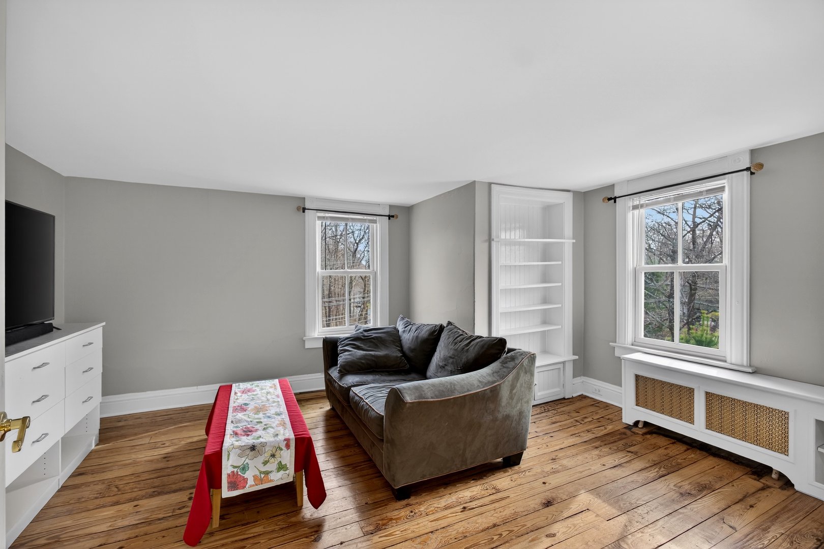 247 Broadway Photo 34