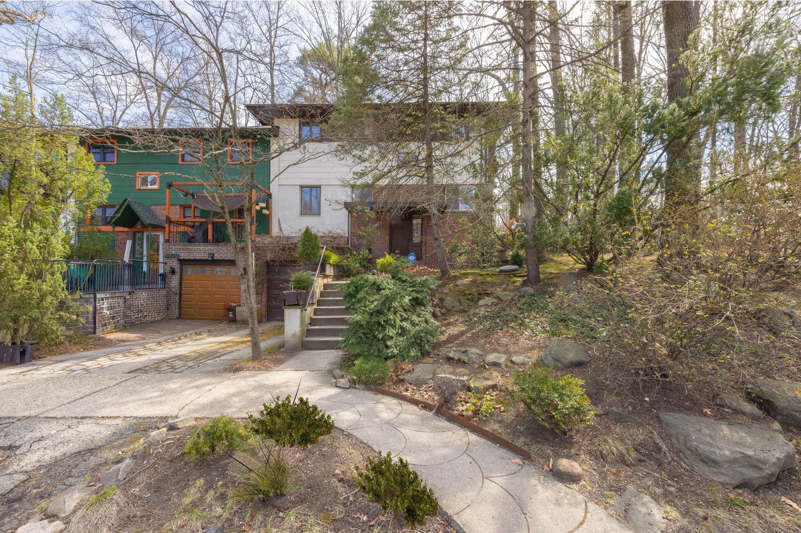 5410 Mosholu Avenue Photo 1