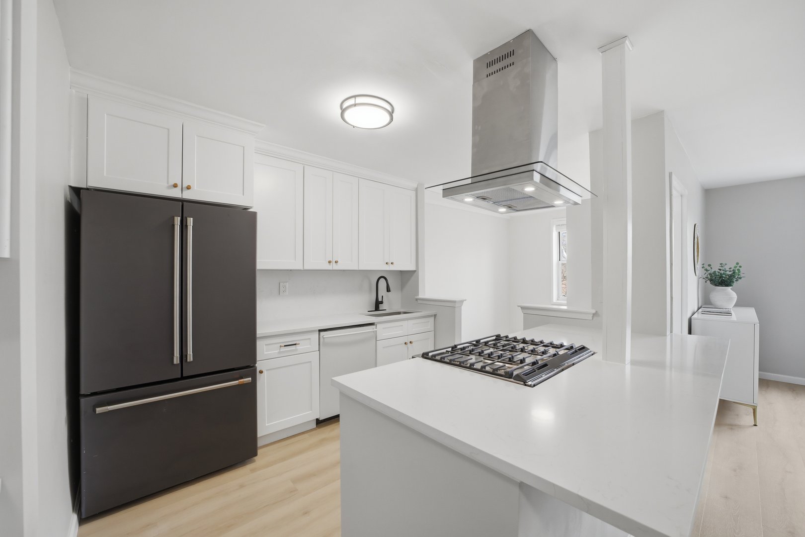 600 Locust Street  #5F Photo 7