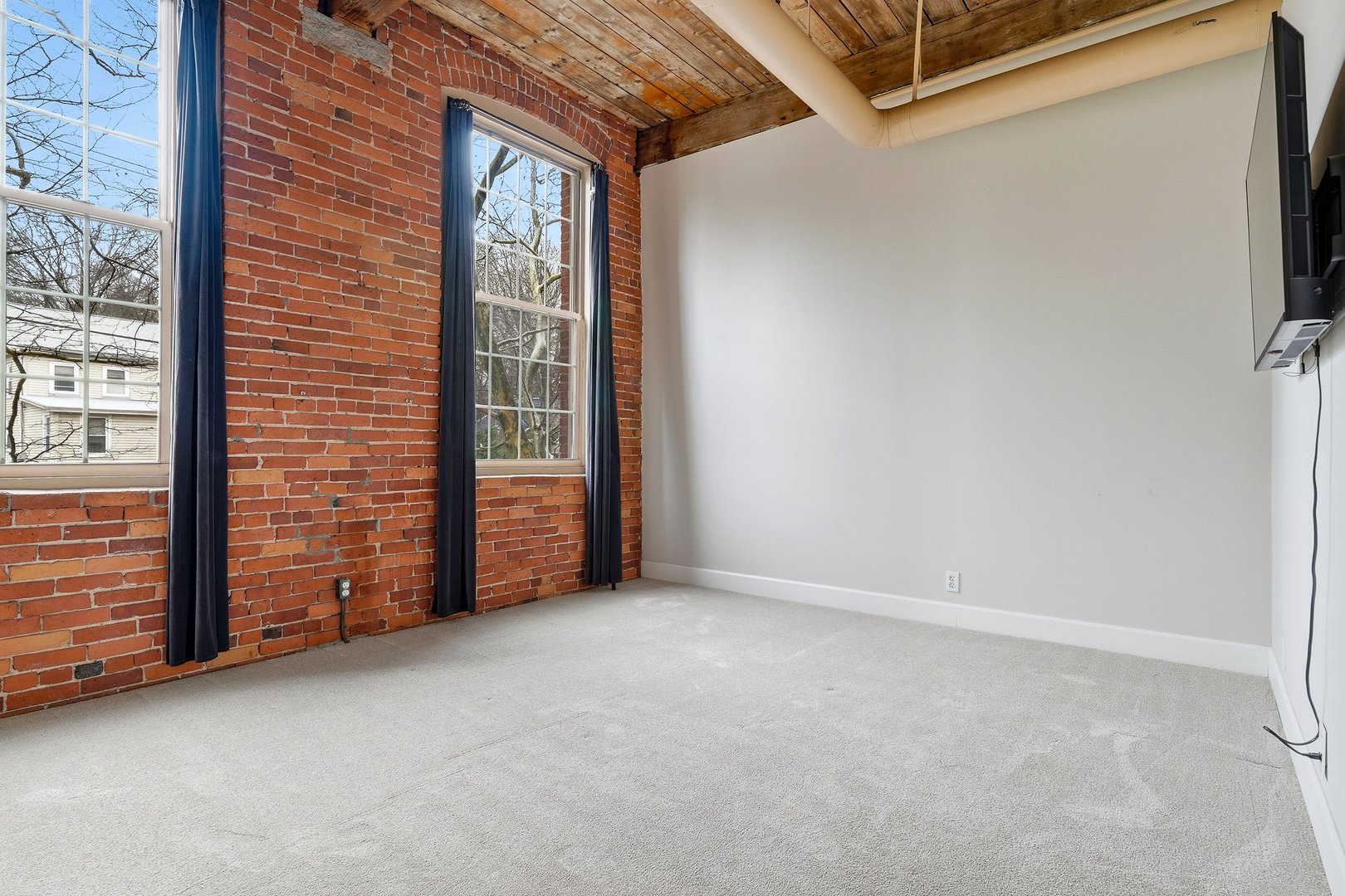 92 Main Street  #206 Photo 11