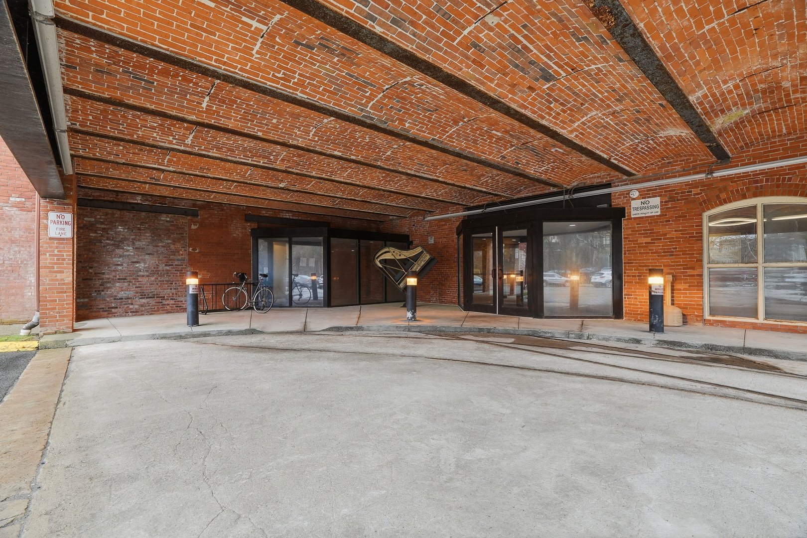 92 Main Street  #206 Photo 20