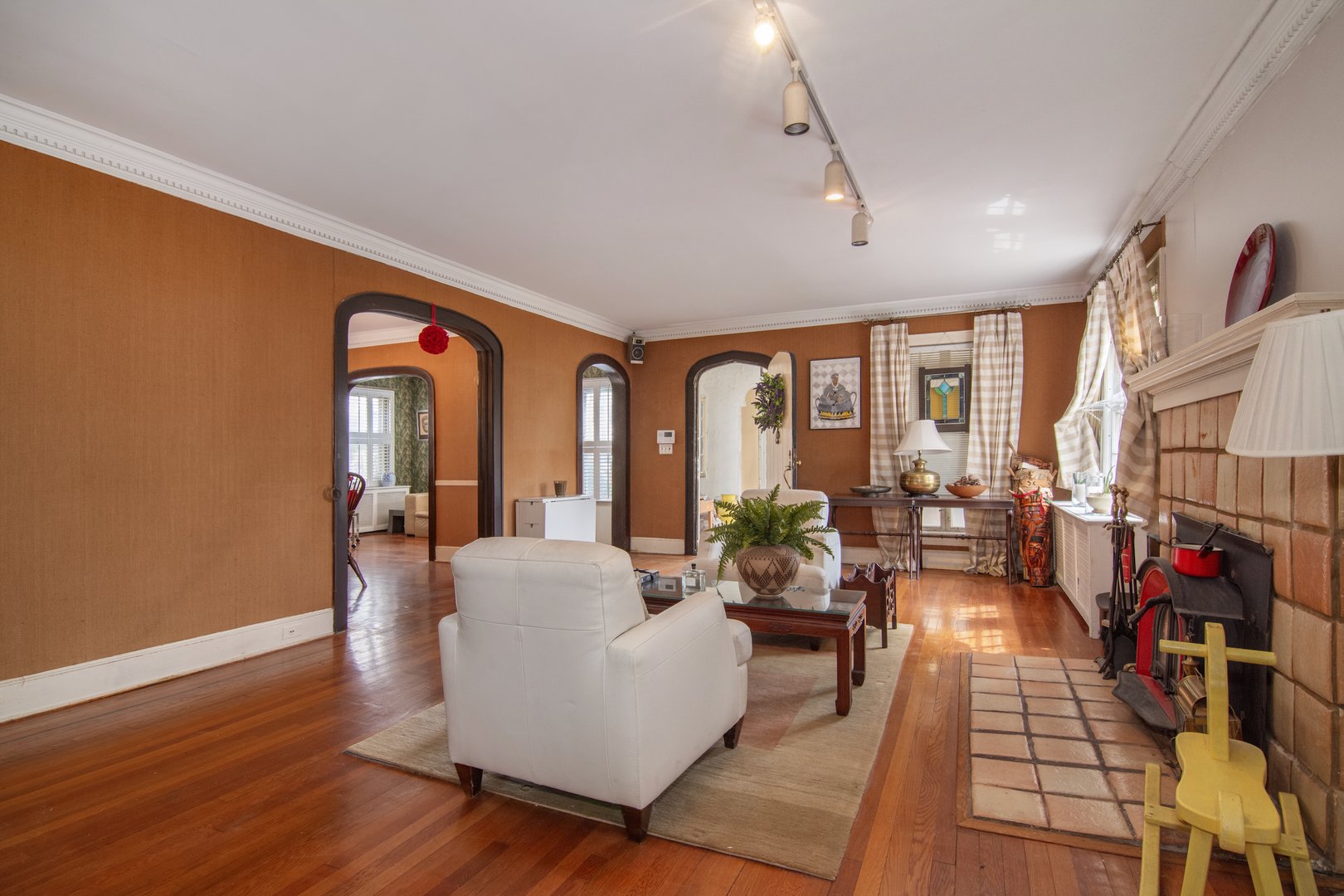 102 Magnolia Avenue Photo 7