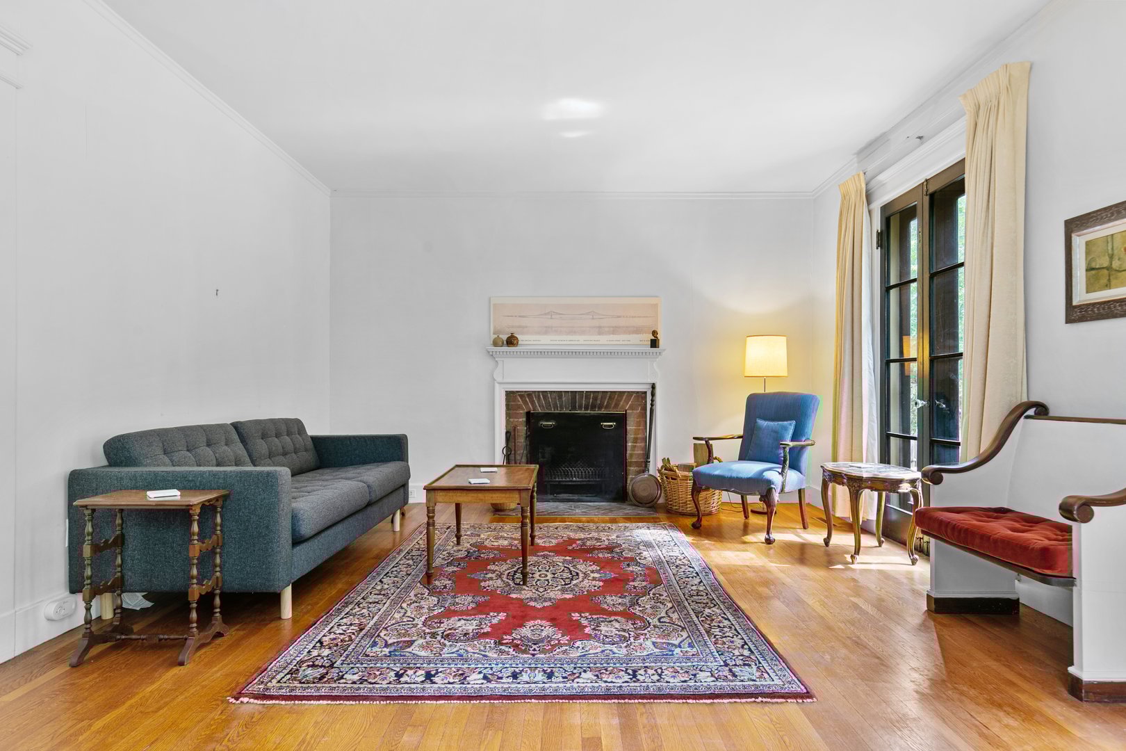 266 Everit Street Photo 8