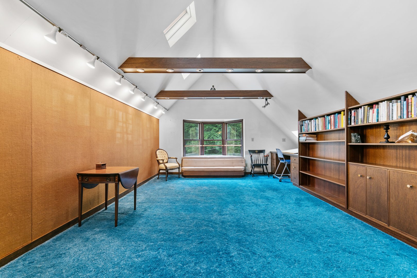 266 Everit Street Photo 15