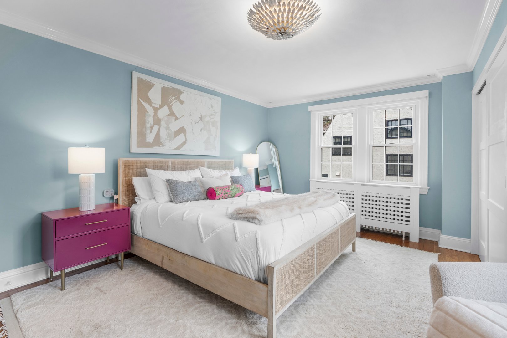 90 Boulevard Photo 24