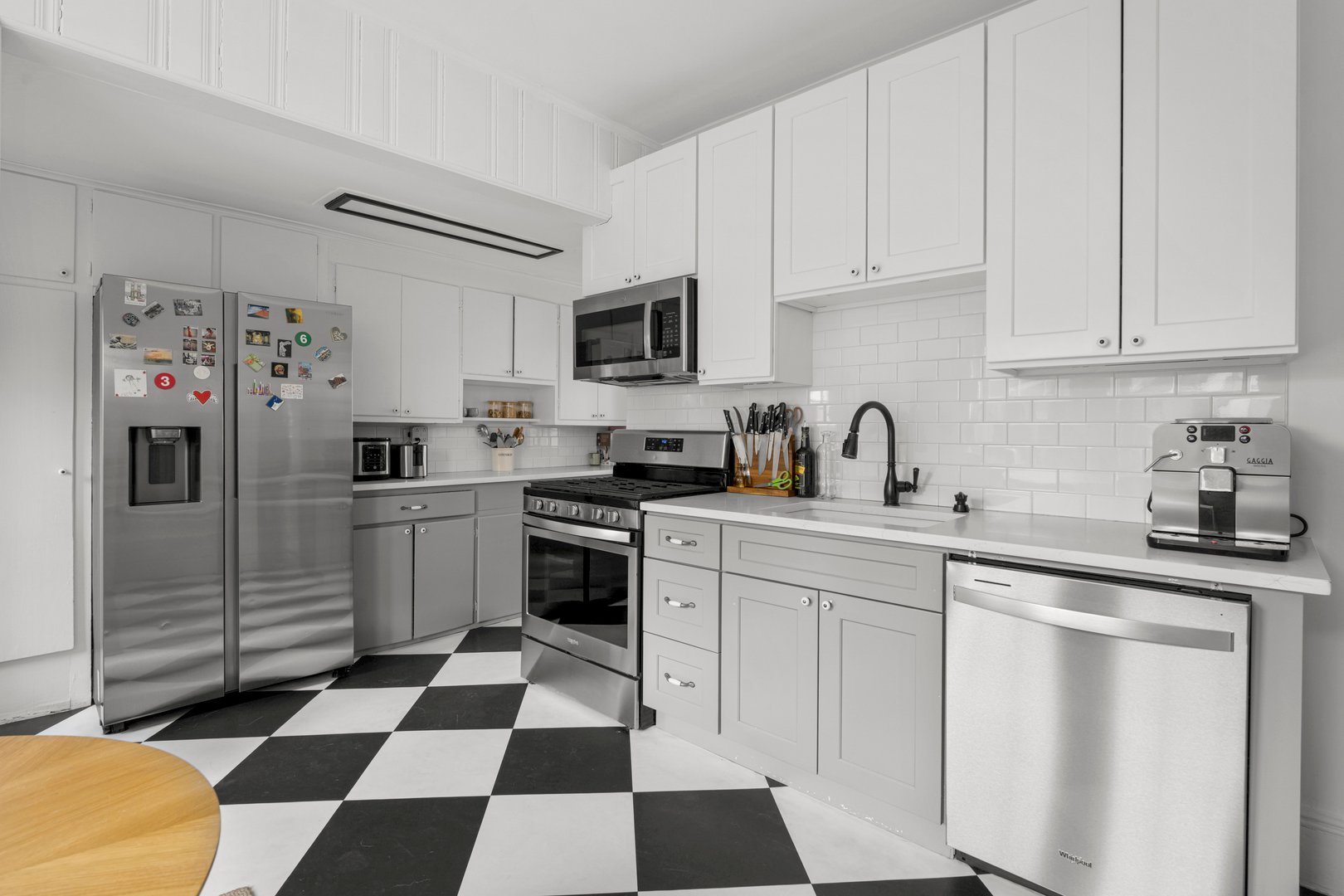 32 Stuyvesant Avenue Photo 10