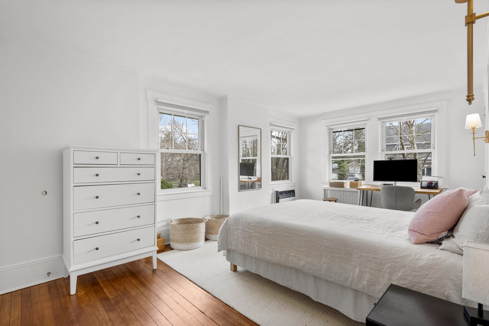 32 Stuyvesant Avenue Photo 16