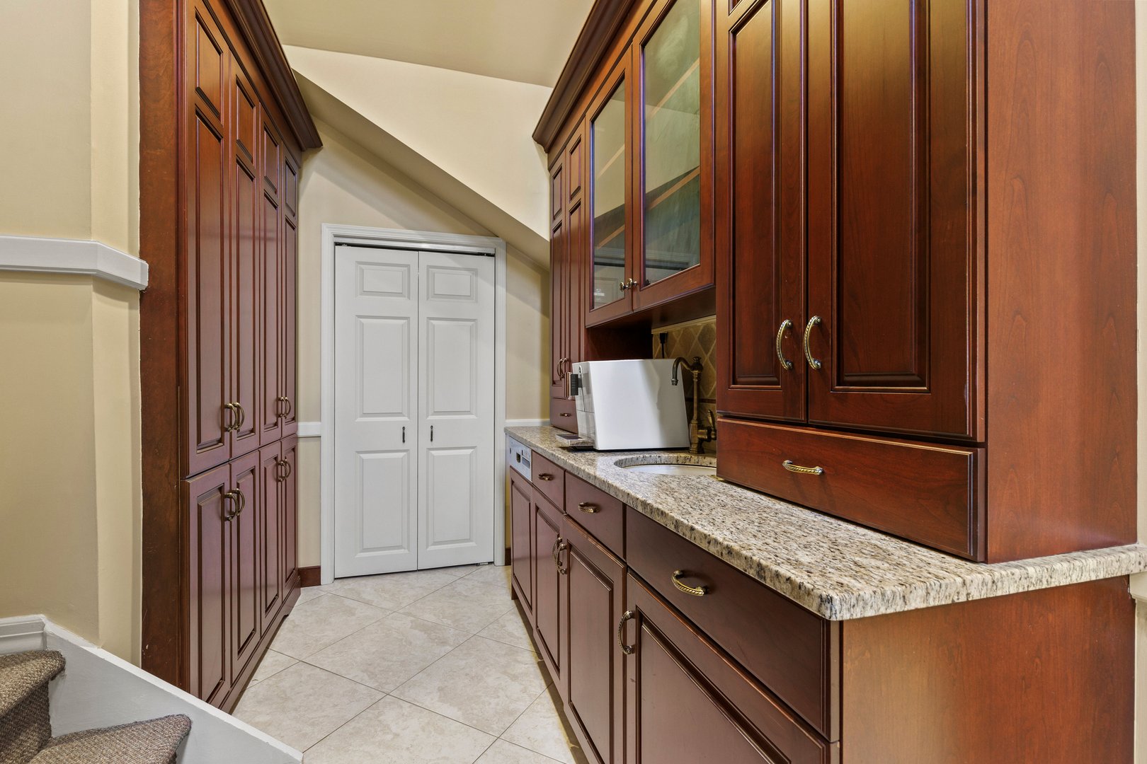 112 Woodlands Road Photo 14