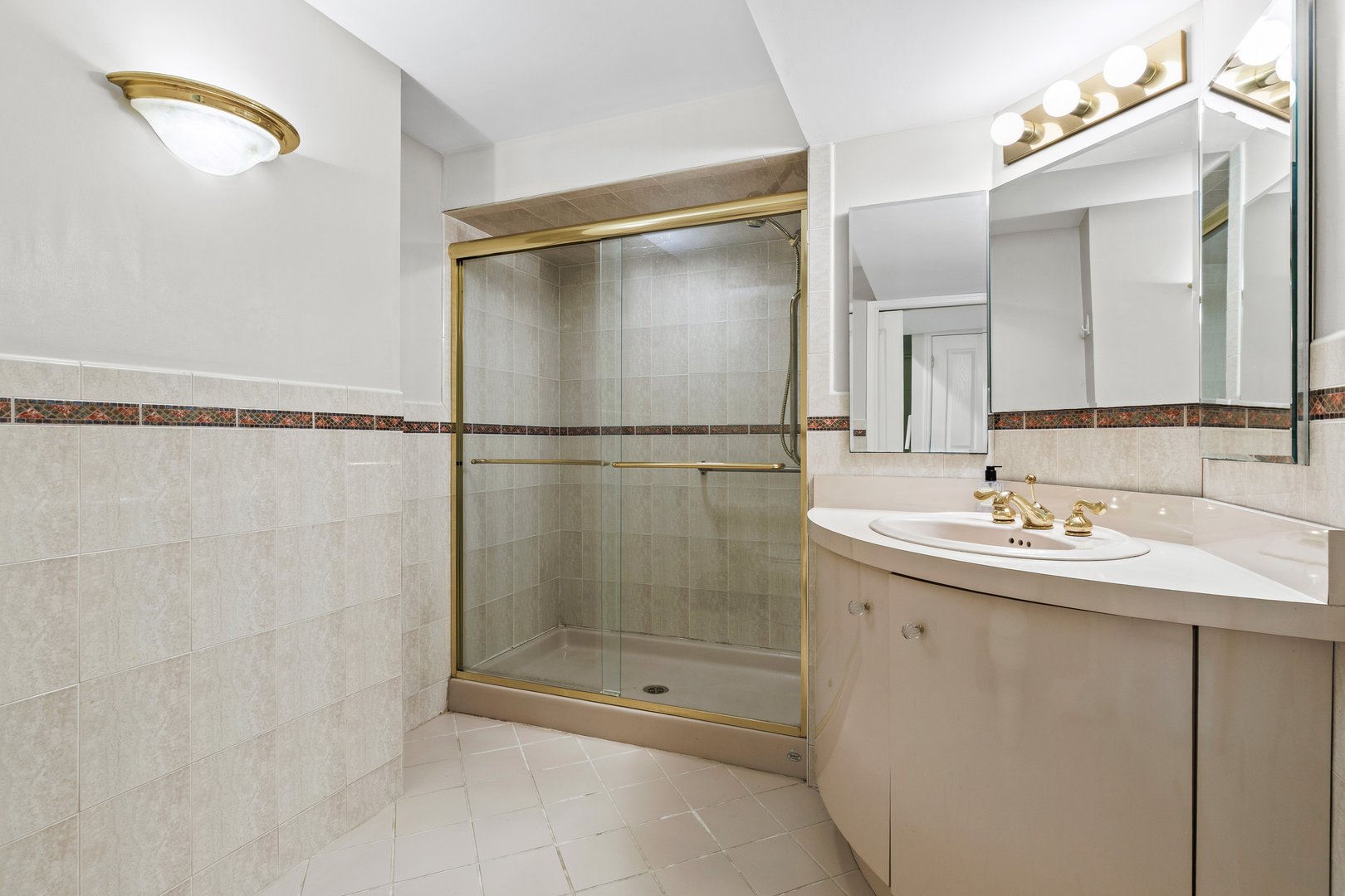 112 Woodlands Road Photo 25