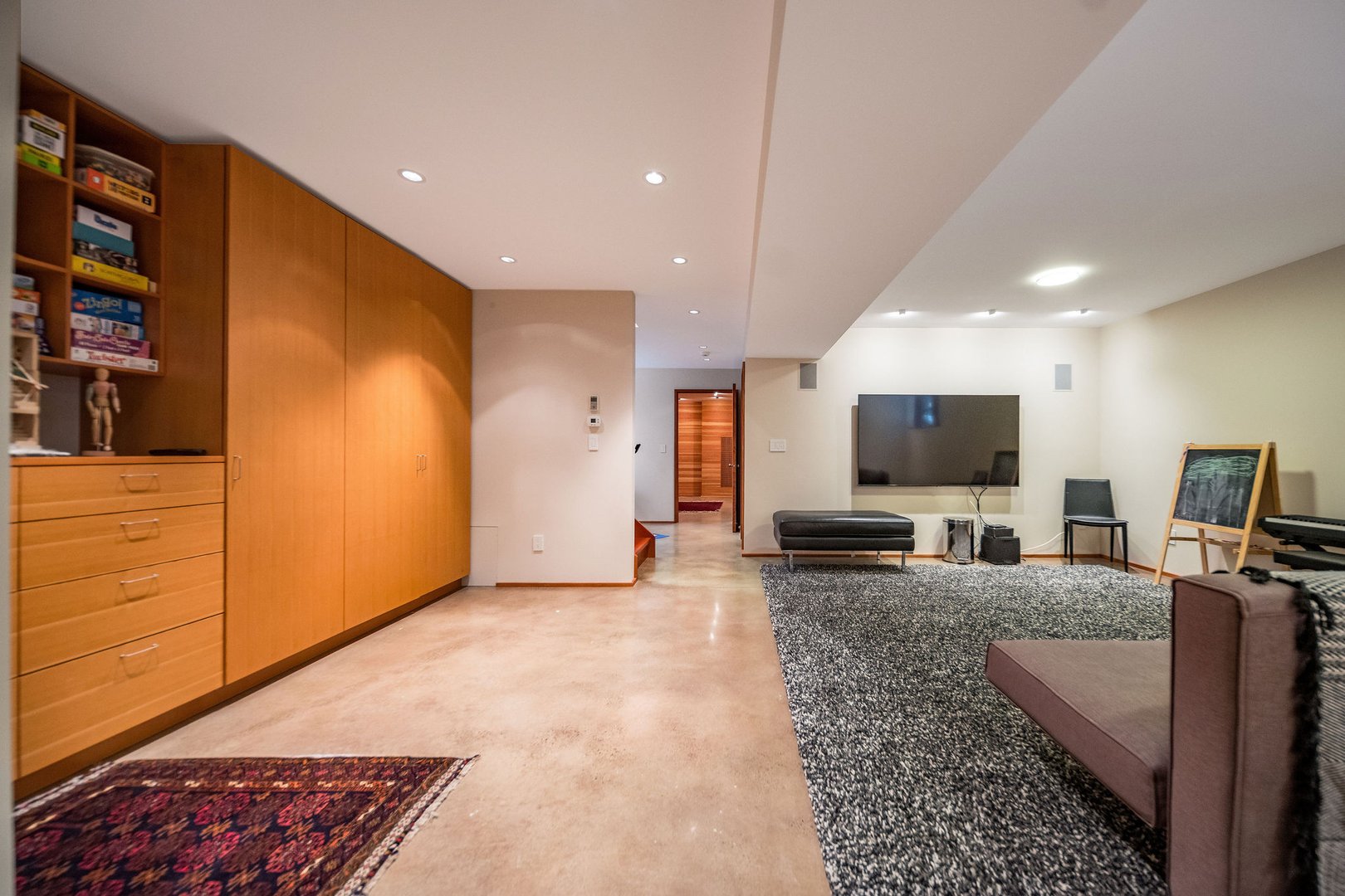 61 Hartford Avenue Photo 37