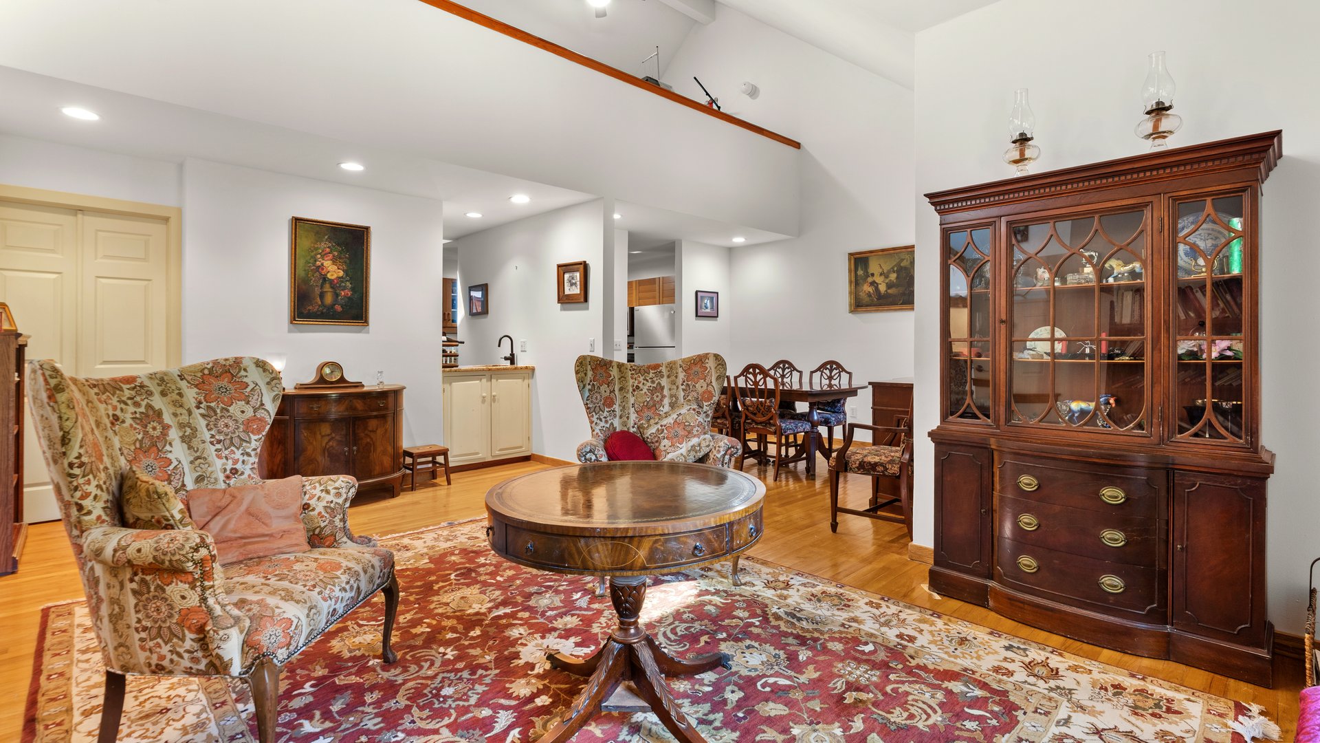 1 Cornwall Dr Photo 9