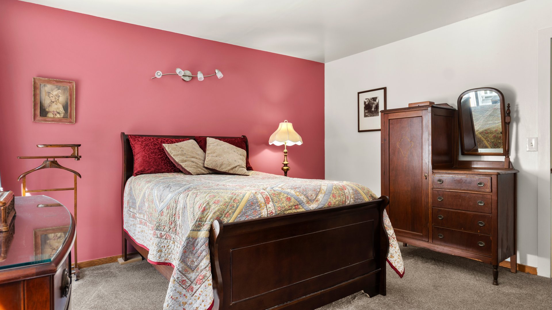 1 Cornwall Dr Photo 24