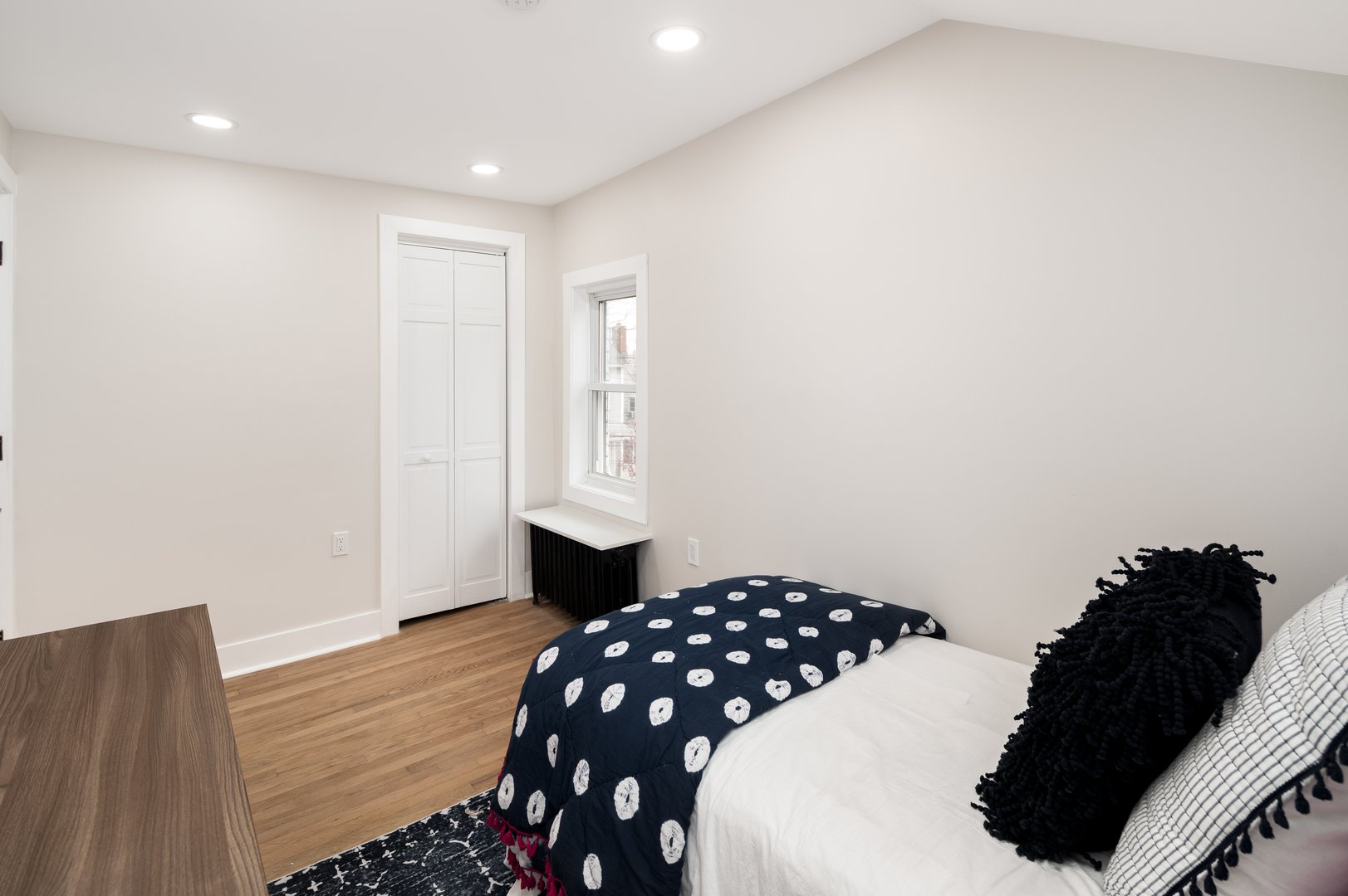 36 Storm Street Photo 17