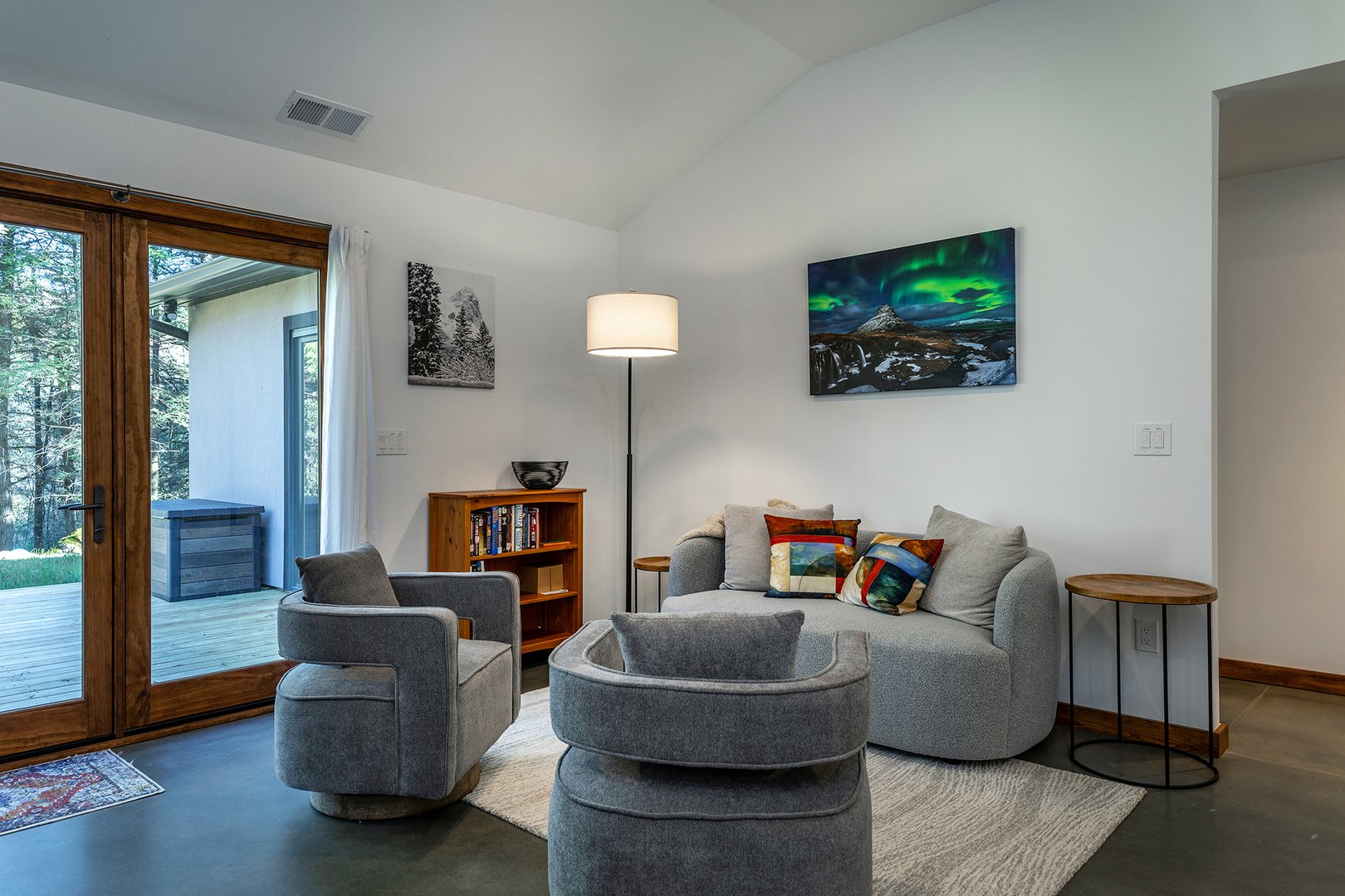 6 Kubish Road Photo 5