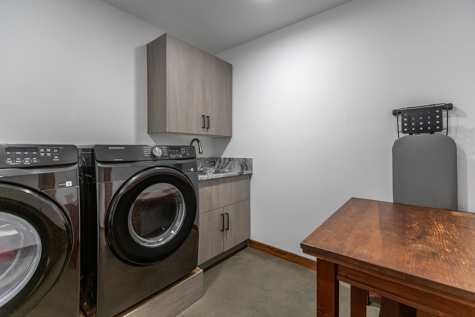 6 Kubish Road Photo 24