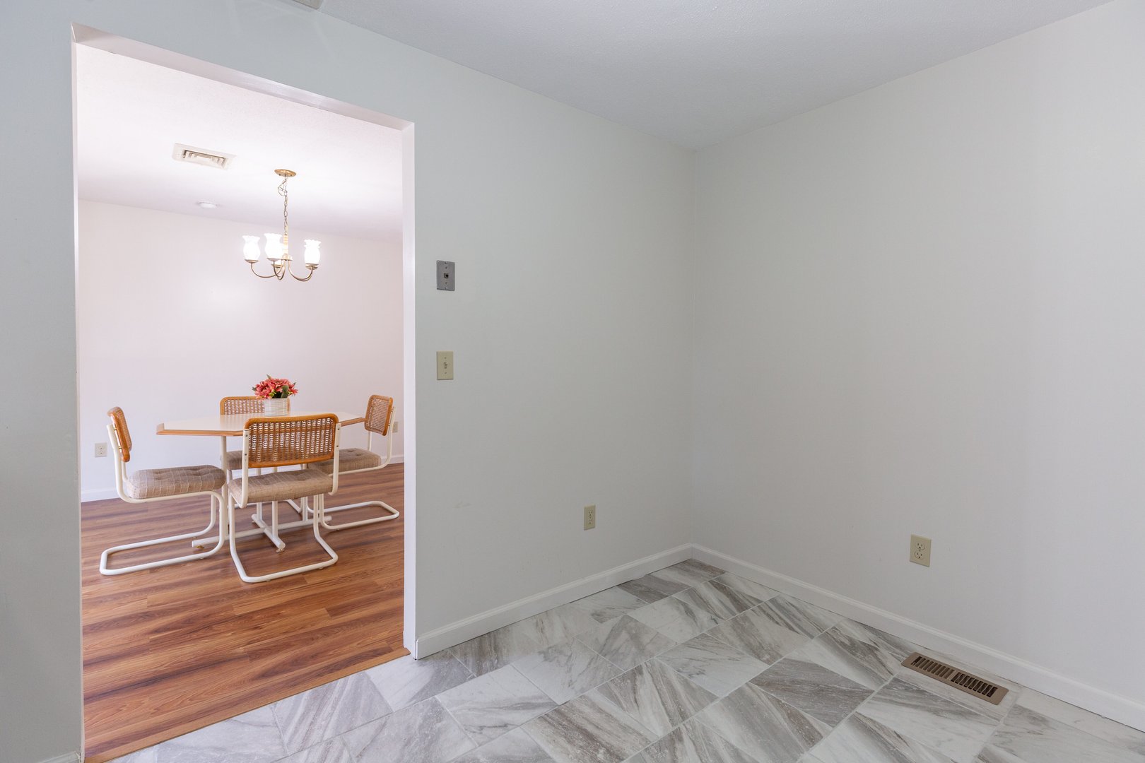 26 Woodside Drive Photo 15