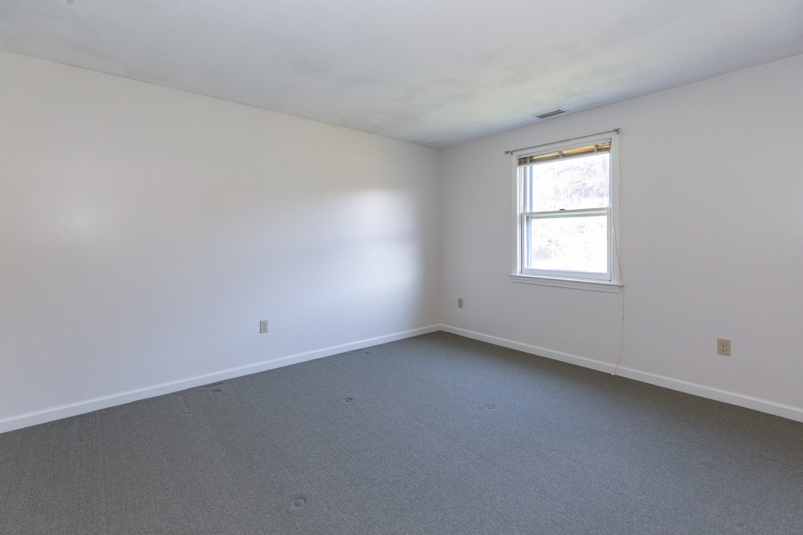 26 Woodside Drive Photo 20