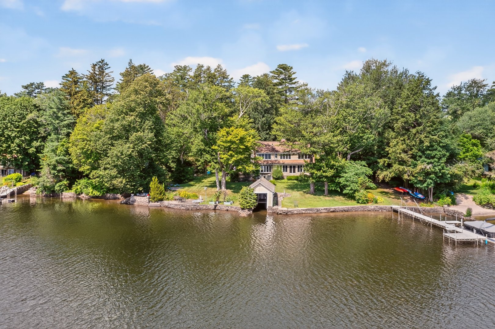 98 Island Trail Photo 3