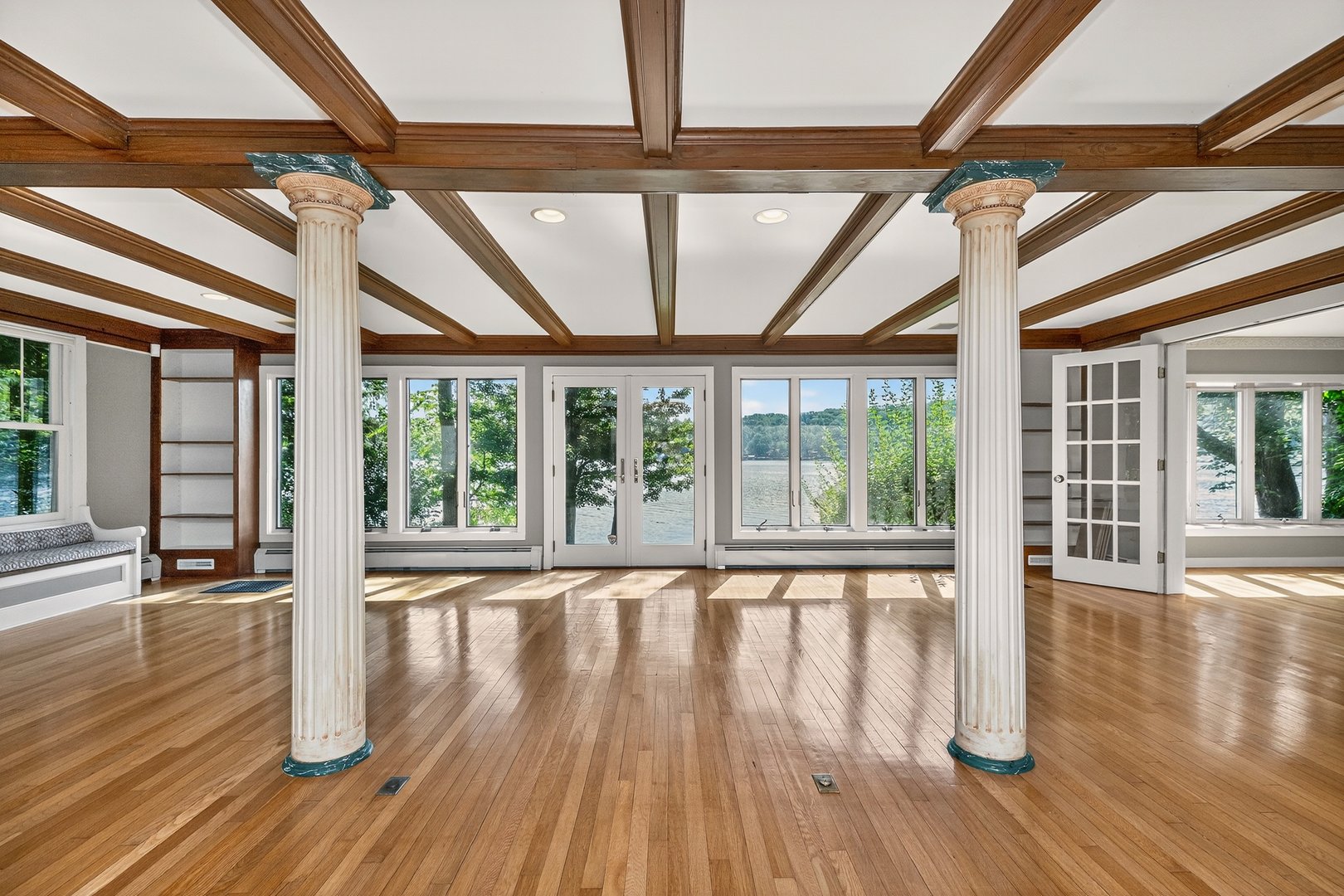 98 Island Trail Photo 11