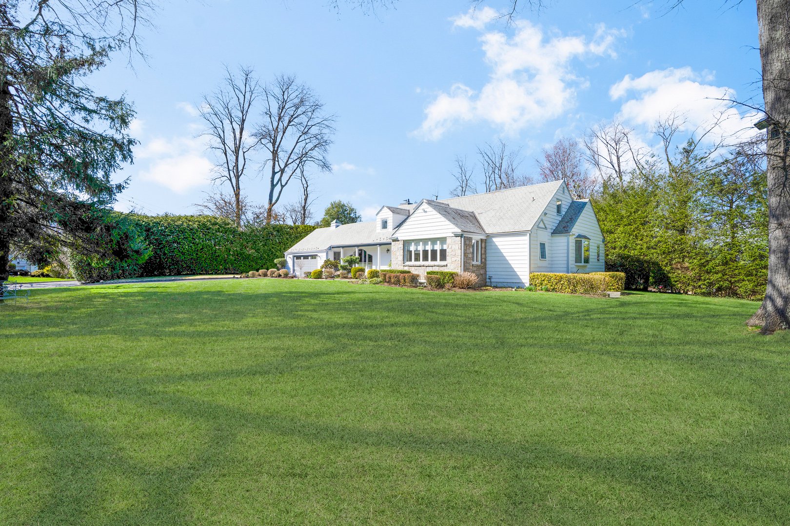 720 Claflin Avenue Photo 2