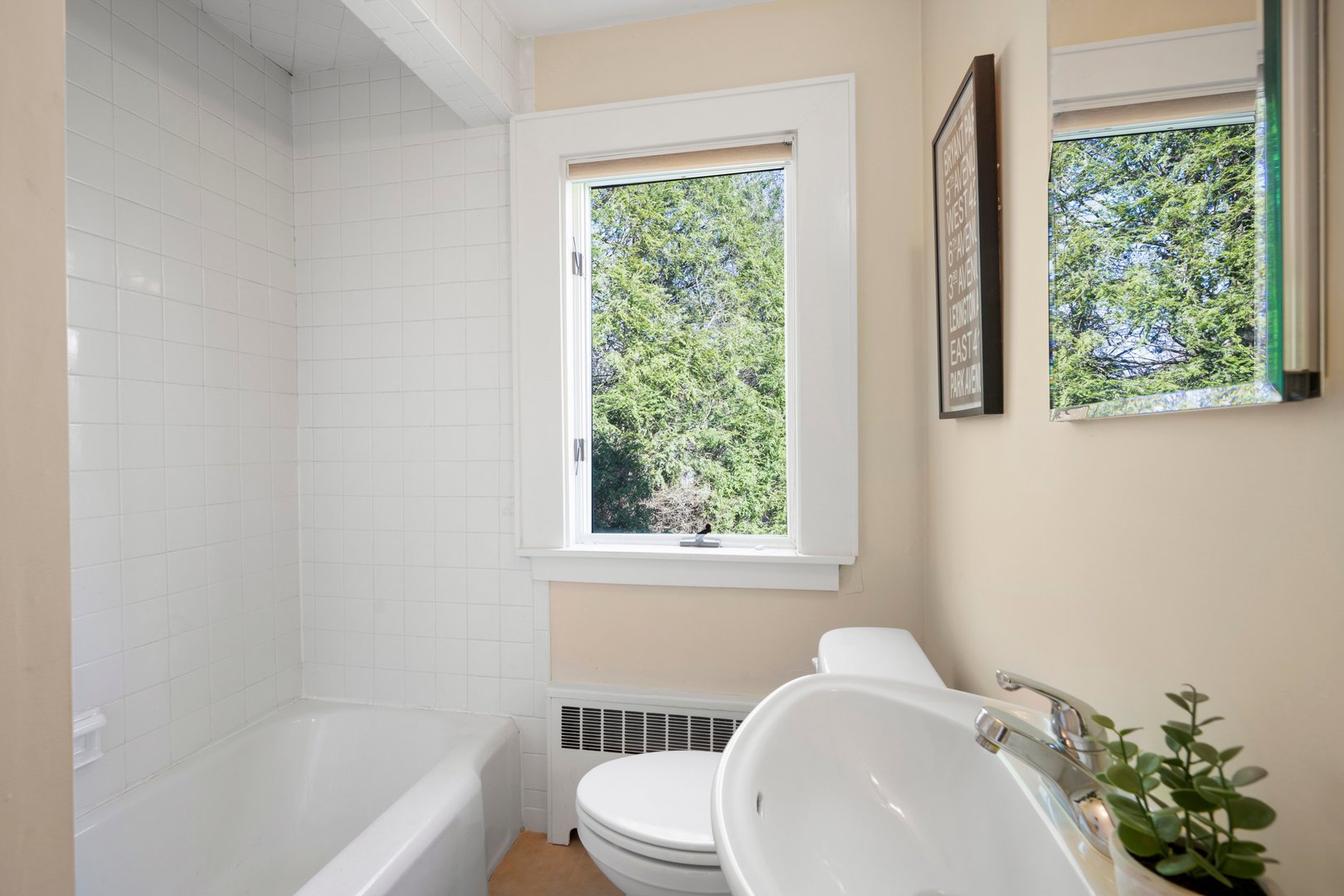 720 Claflin Avenue Photo 19