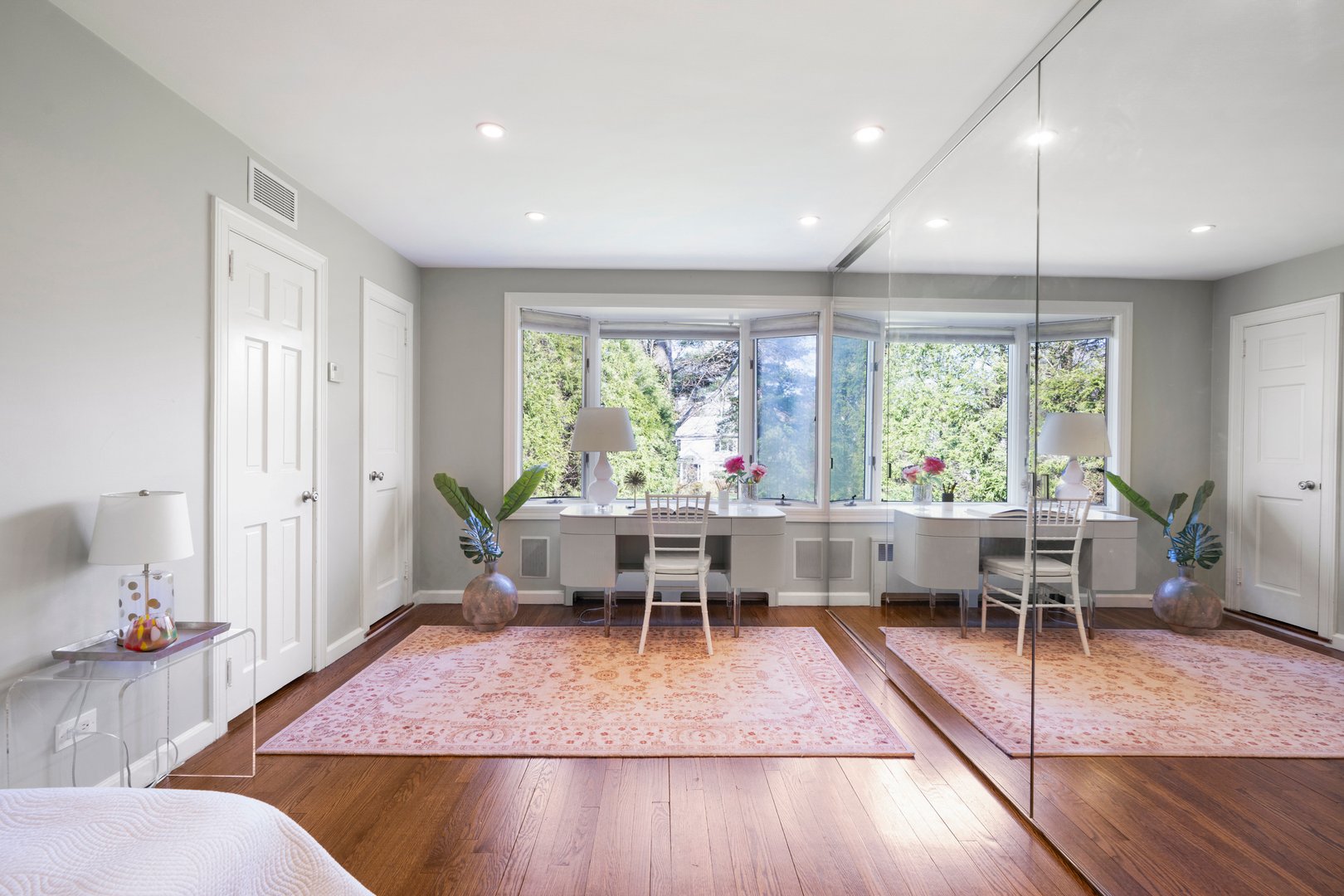 720 Claflin Avenue Photo 22