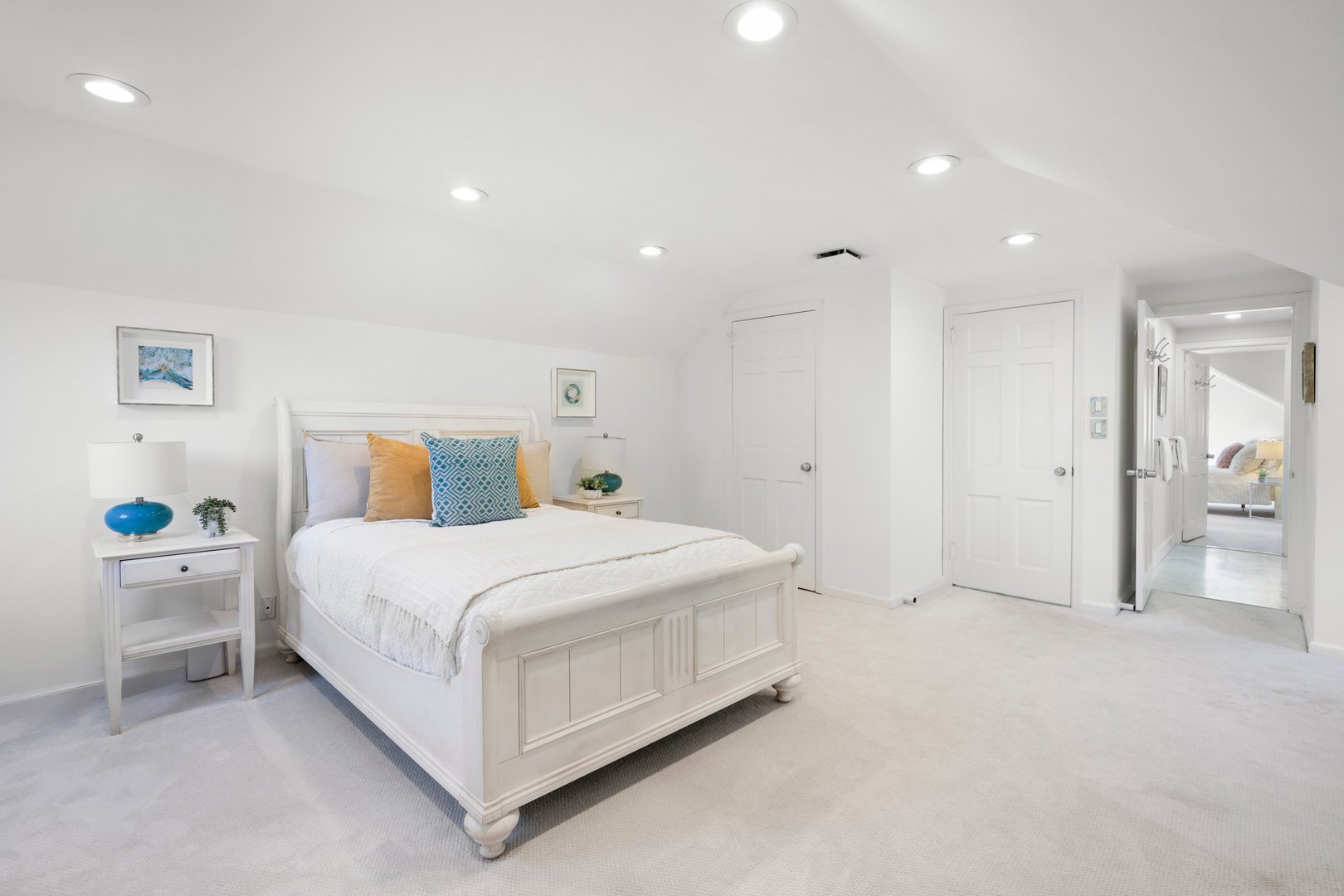 720 Claflin Avenue Photo 29