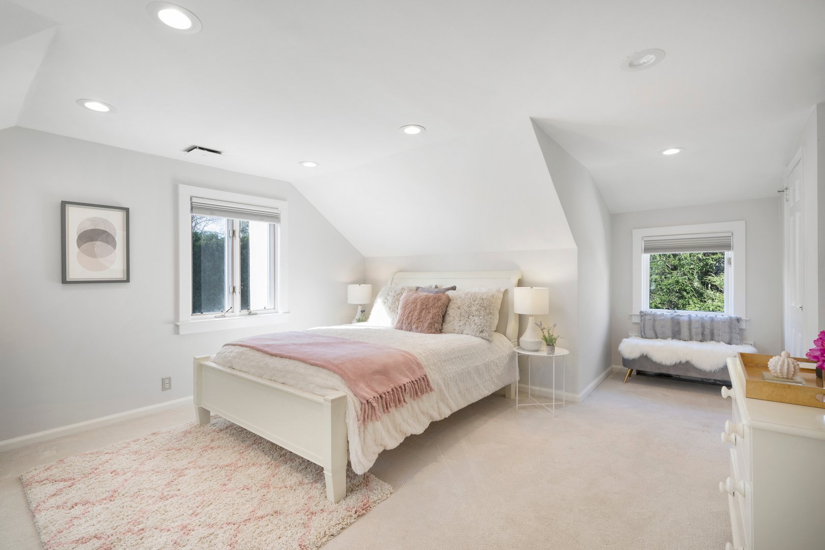 720 Claflin Avenue Photo 34