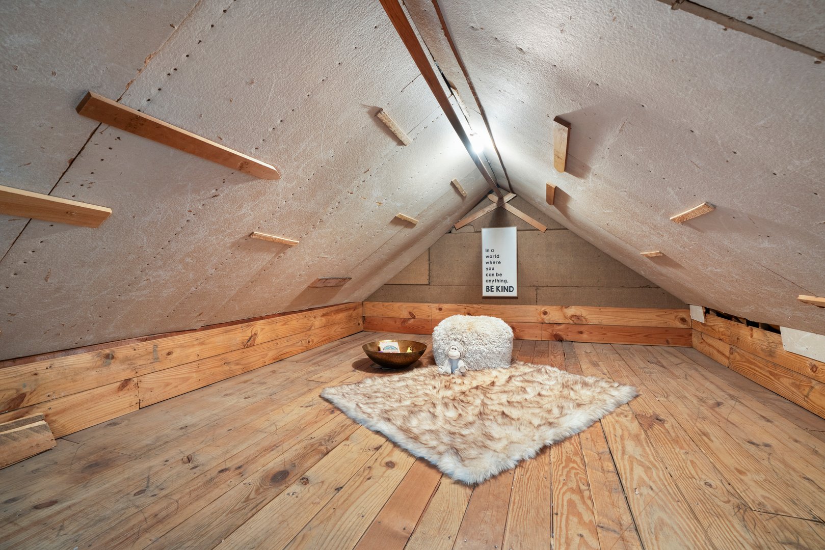 720 Claflin Avenue Photo 35