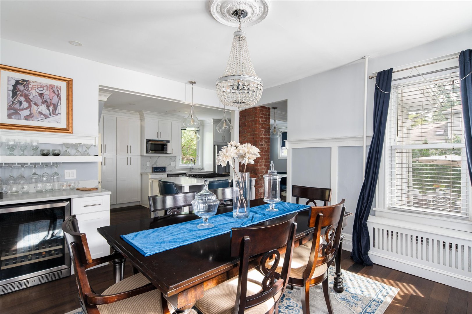 737 Bradley Street Photo 10