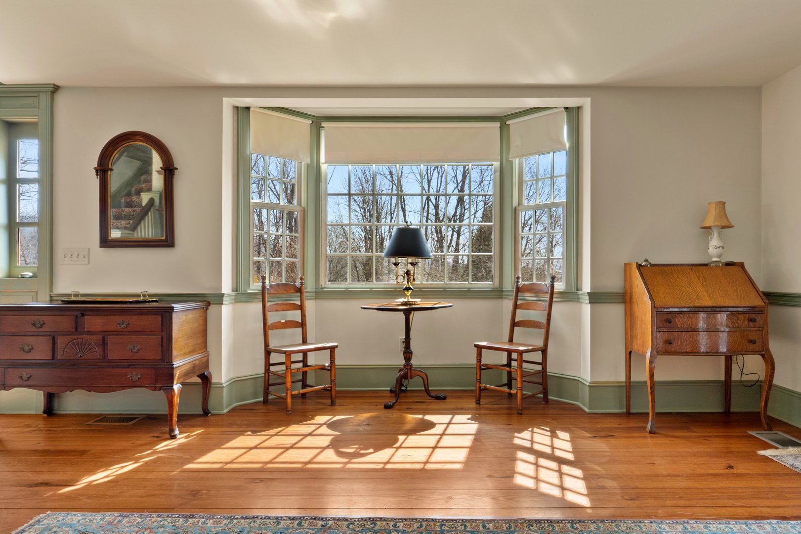 260 Maple Ave Photo 4