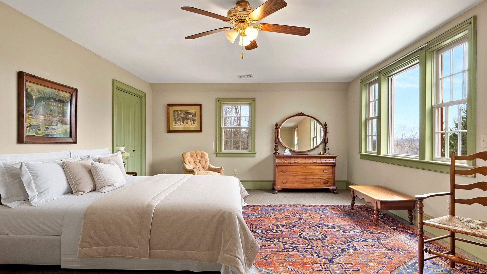 260 Maple Ave Photo 23