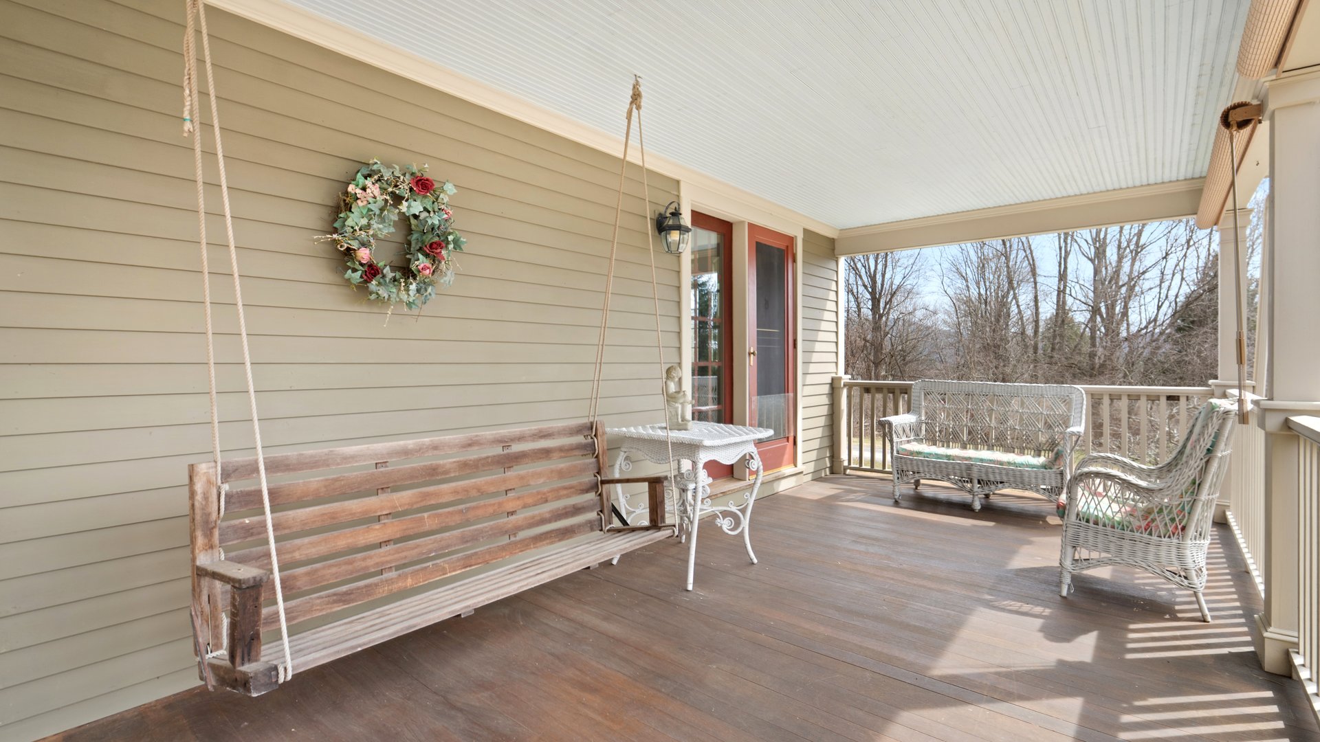 260 Maple Ave Photo 27