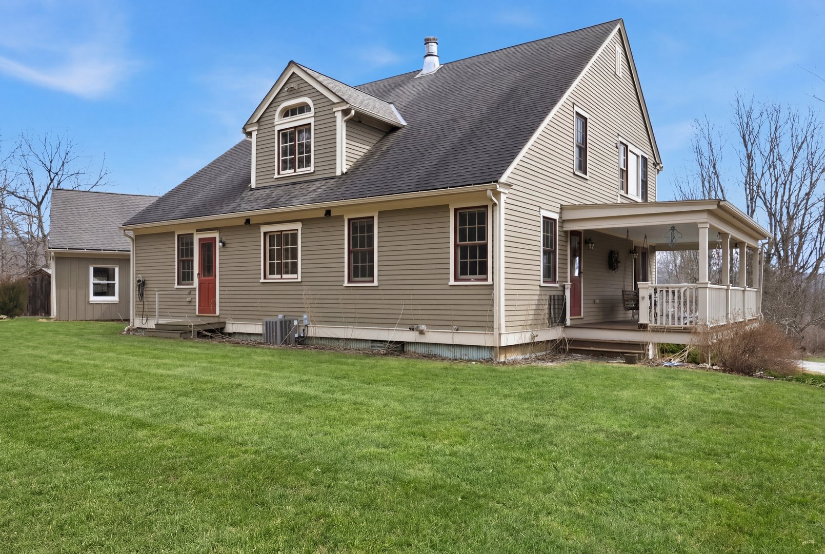 260 Maple Ave Photo 31