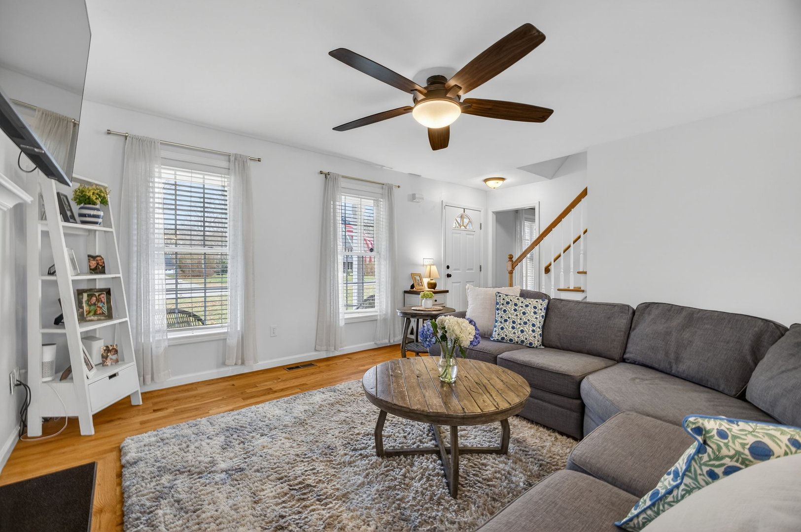 5 Tom Allyn Court Photo 8