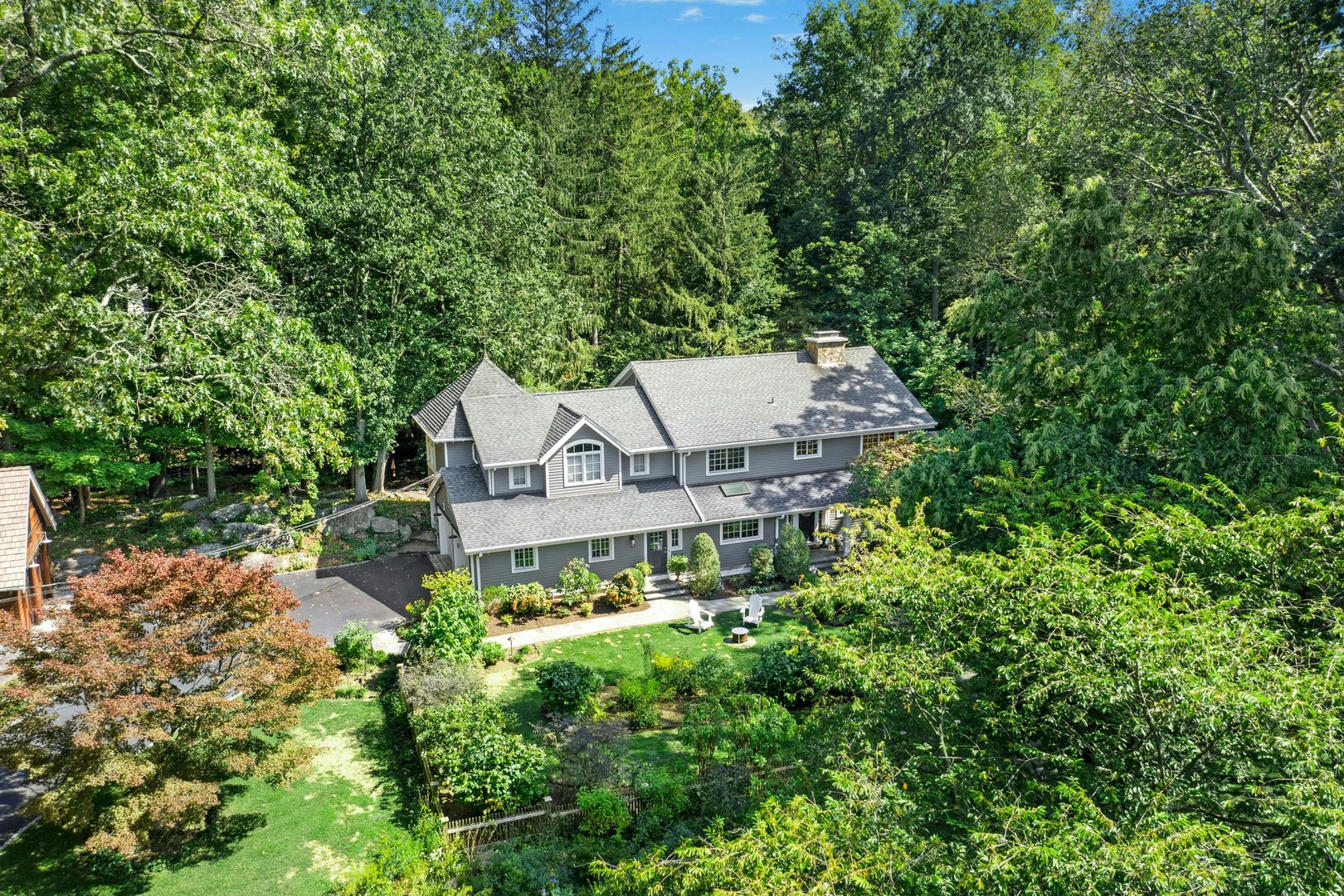 15 Queens Lane Photo 1