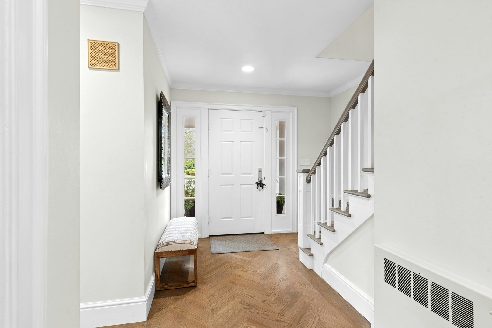 15 Queens Lane Photo 17