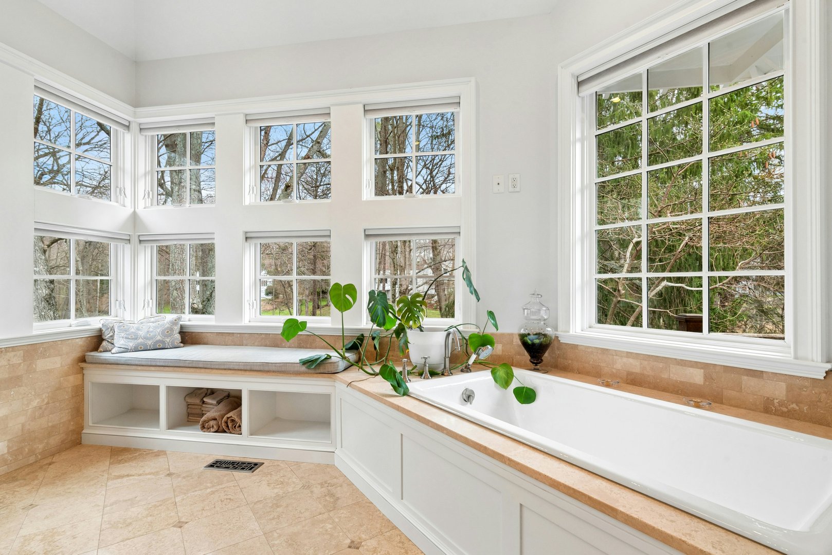 15 Queens Lane Photo 22