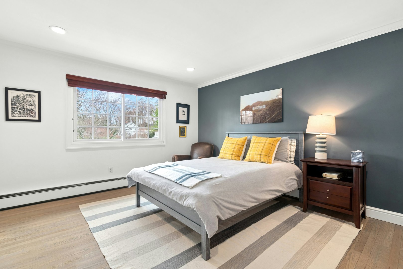 15 Queens Lane Photo 25