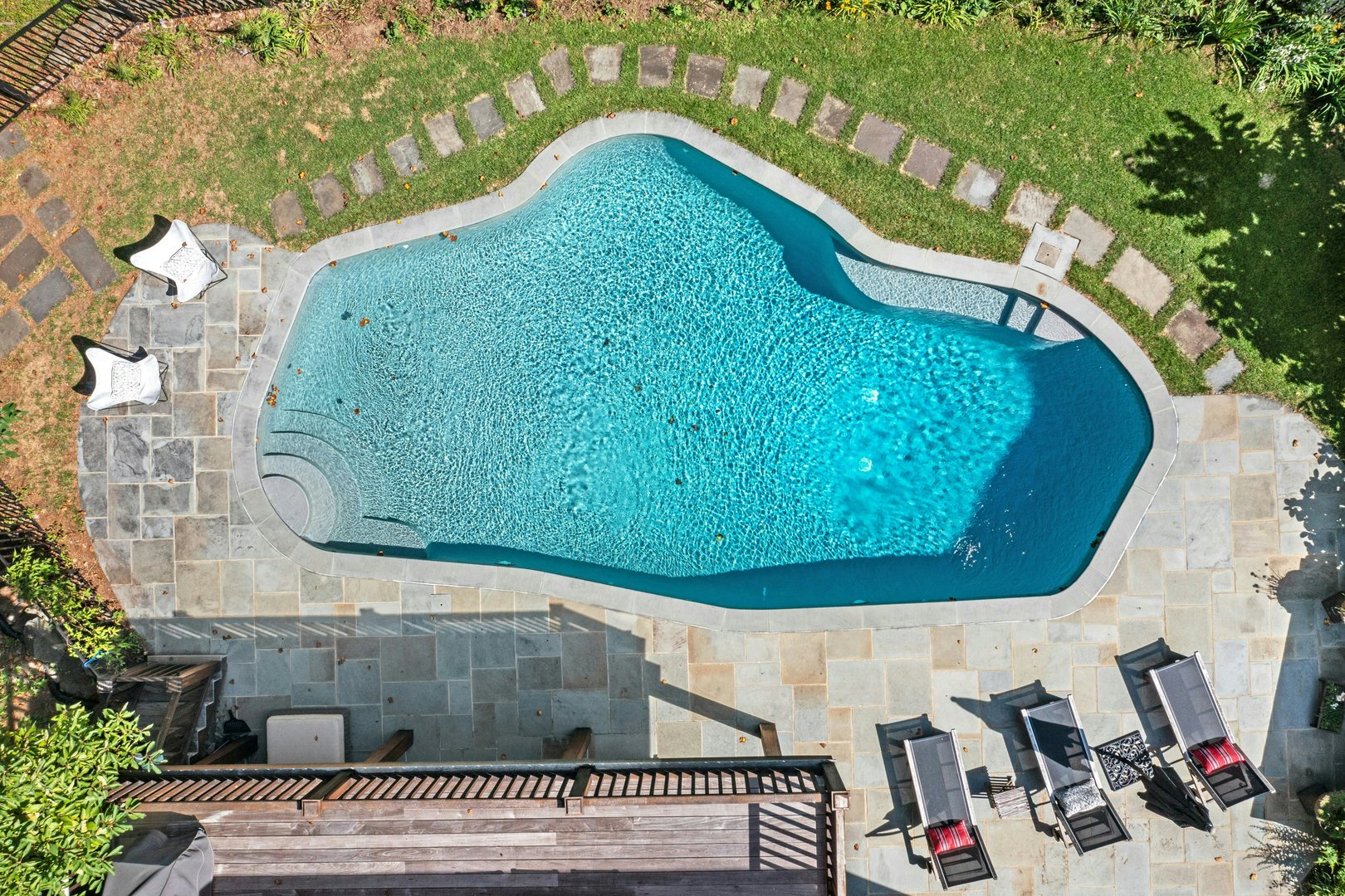 15 Queens Lane Photo 35