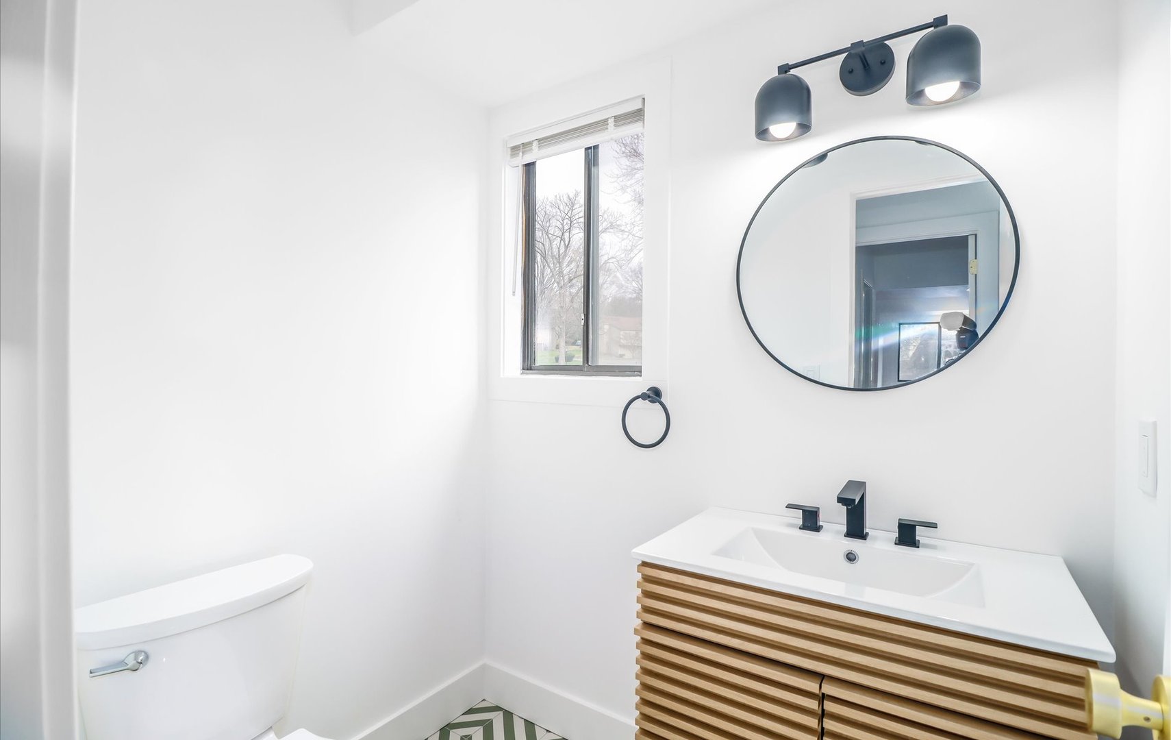 402 Montauk Lane  #B Photo 12