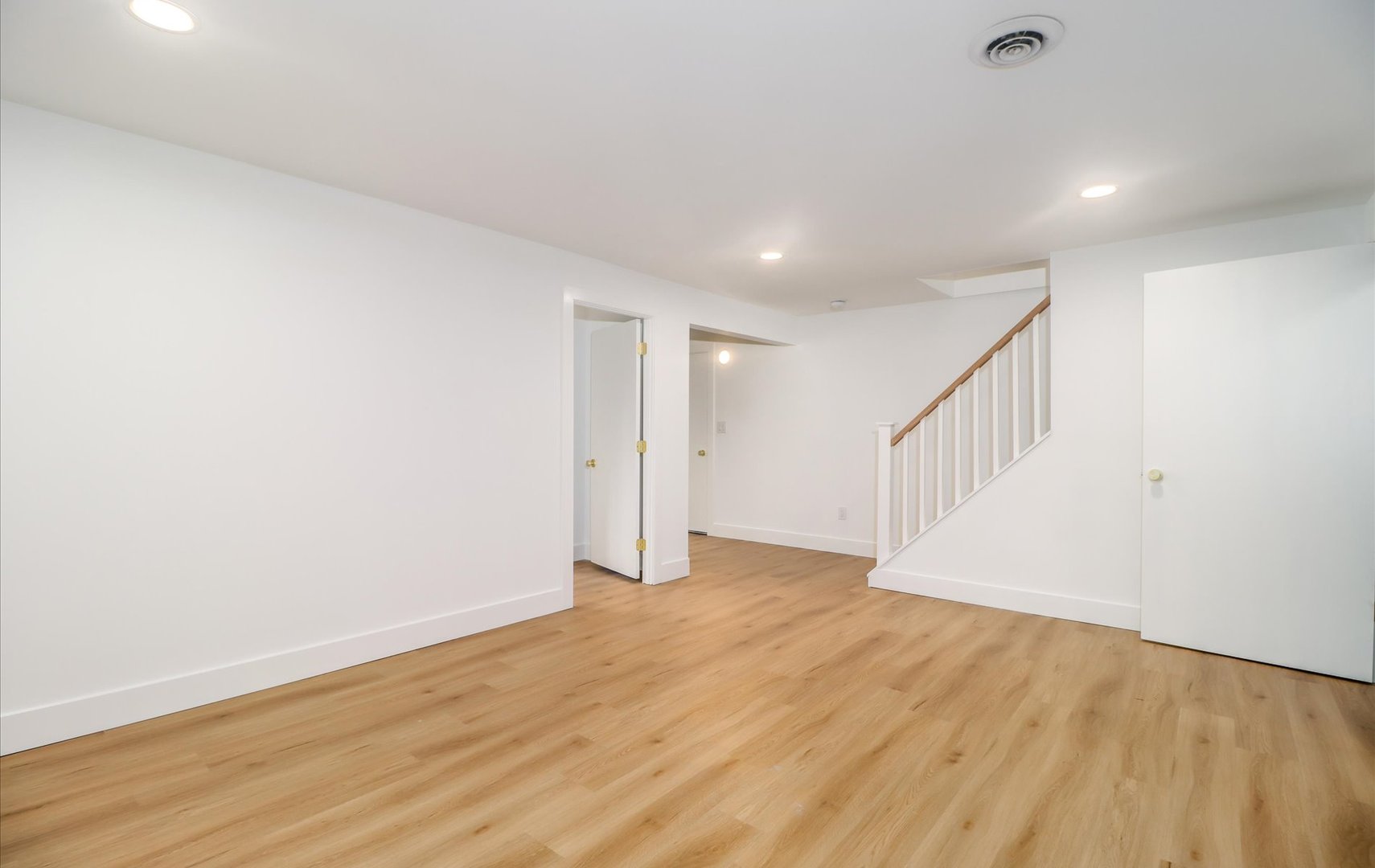 402 Montauk Lane  #B Photo 21