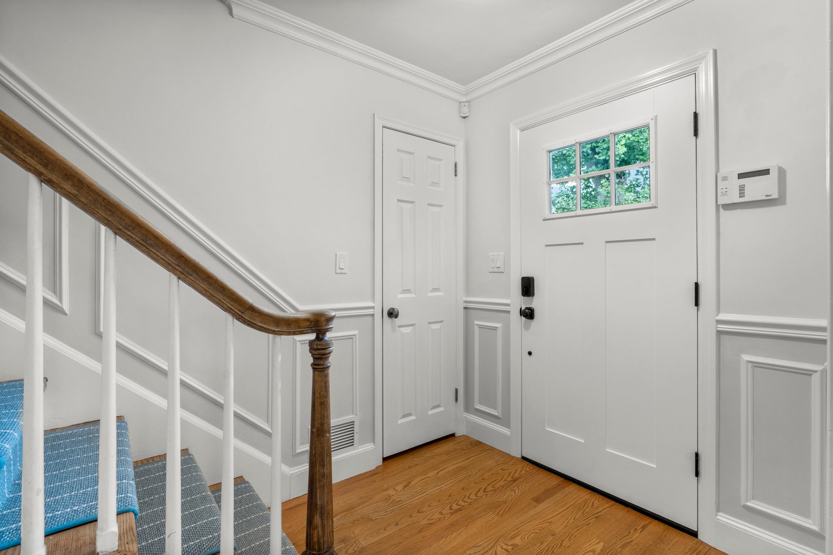 42 Iselin Terrace Photo 3