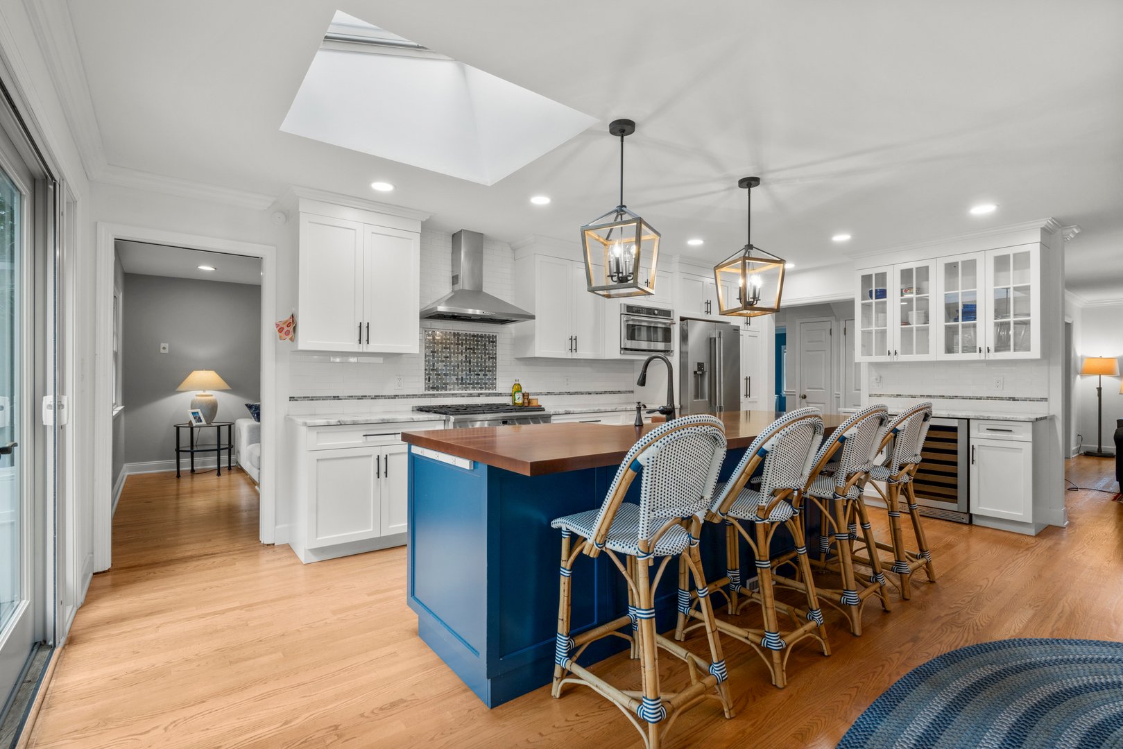 42 Iselin Terrace Photo 9